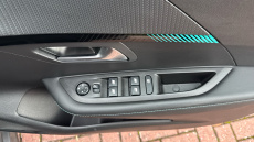 Peugeot 208 1.2 PureTech 100 Allure 5dr Petrol Hatchback